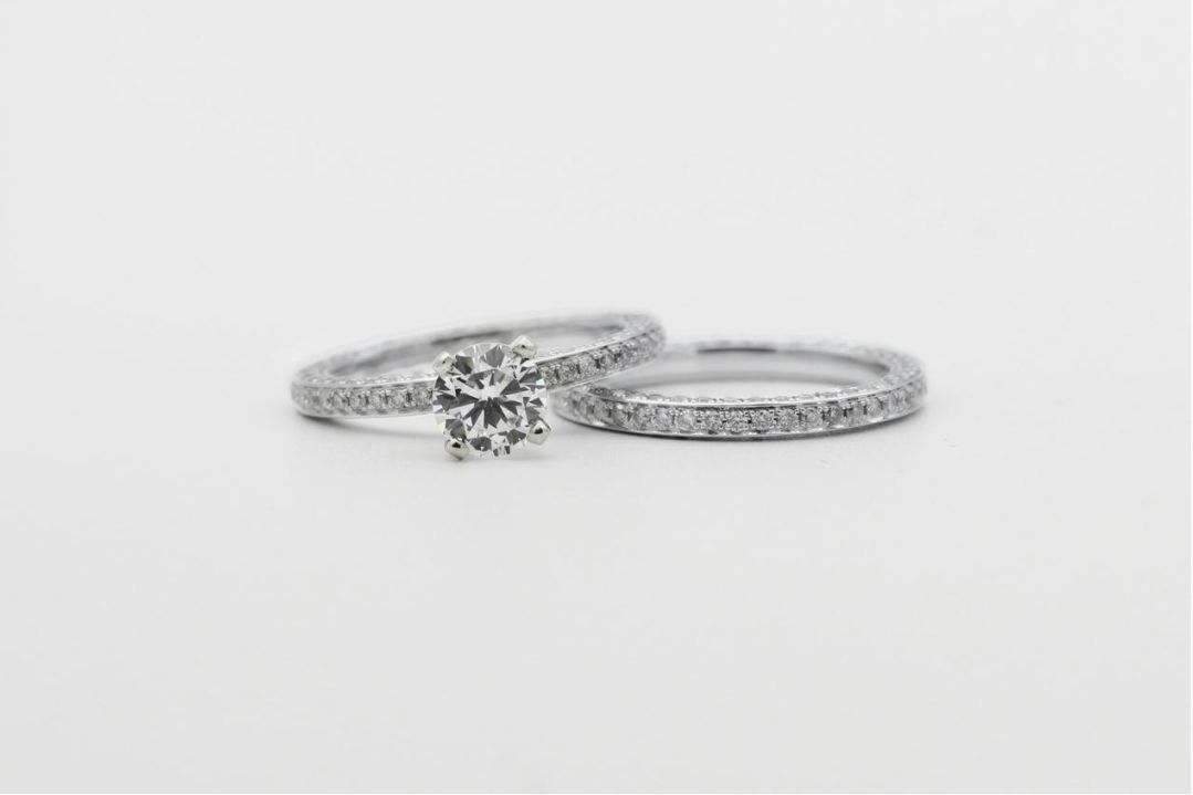 Mixed metal engagement set